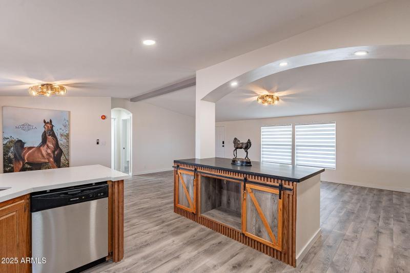 11-web-or-mls-Narramore-11