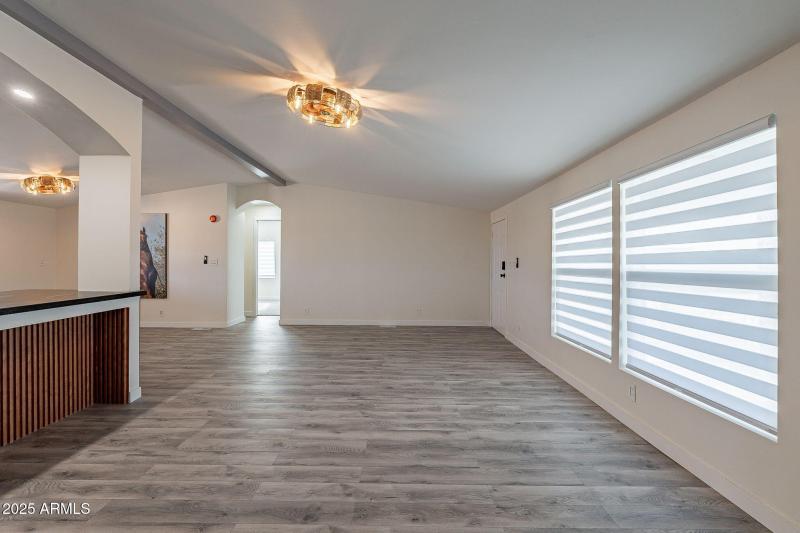 7-web-or-mls-Narramore-7