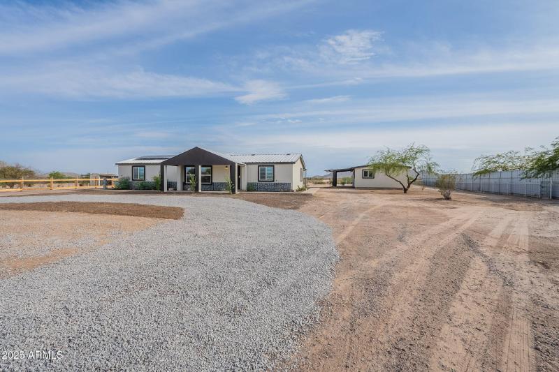 1-web-or-mls-Narramore-1