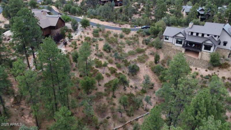 20220623231233104954000000-o