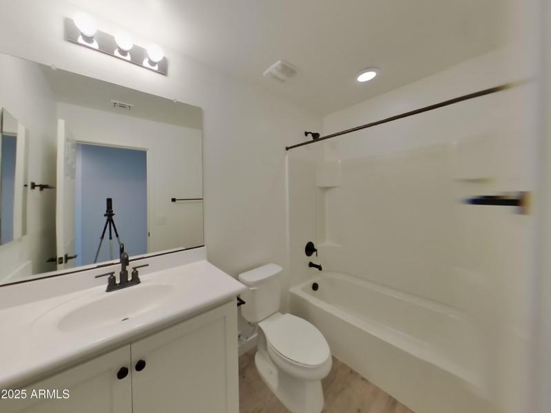 9_pc_MSGnPA1bFt_pOpP2BtlJx_layout_0