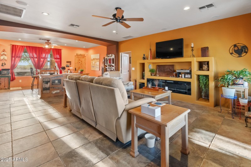 30305 N 243rd Ave-25