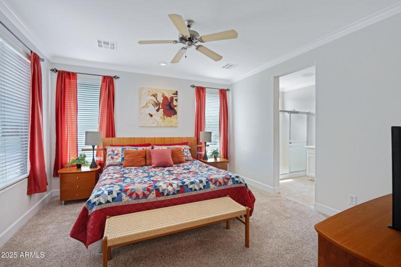 4237 E Blue Spruce Ln-28