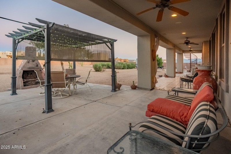 30305 N 243rd Ave-74