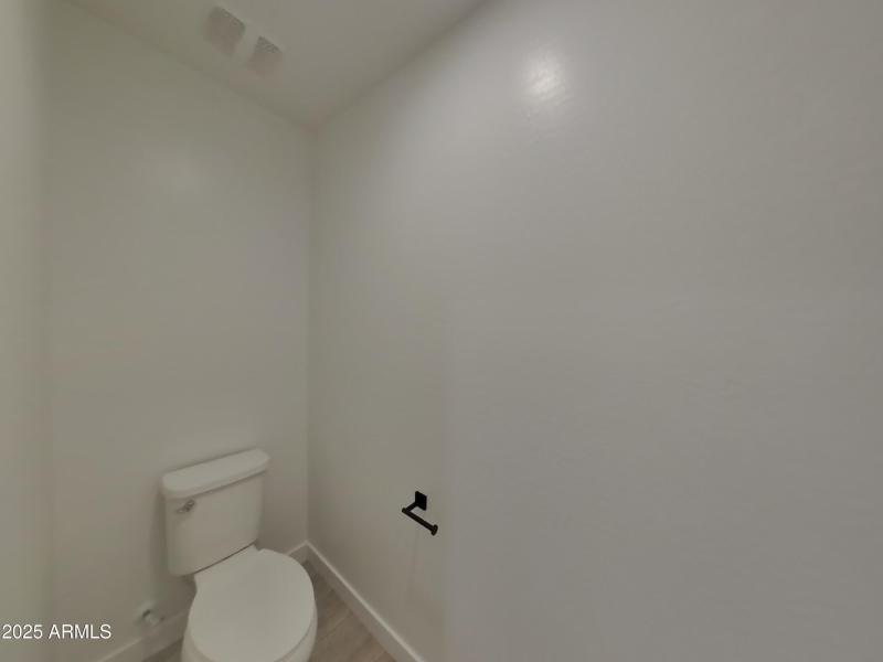 1_pc_3tEDFhr51K_t7milQUPK1_layout_0