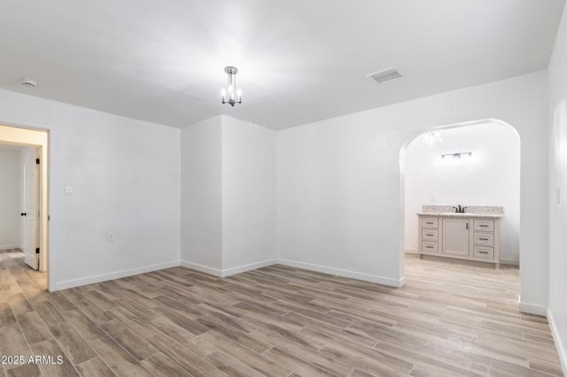 15_8815 n 30th ave phoenix az 15