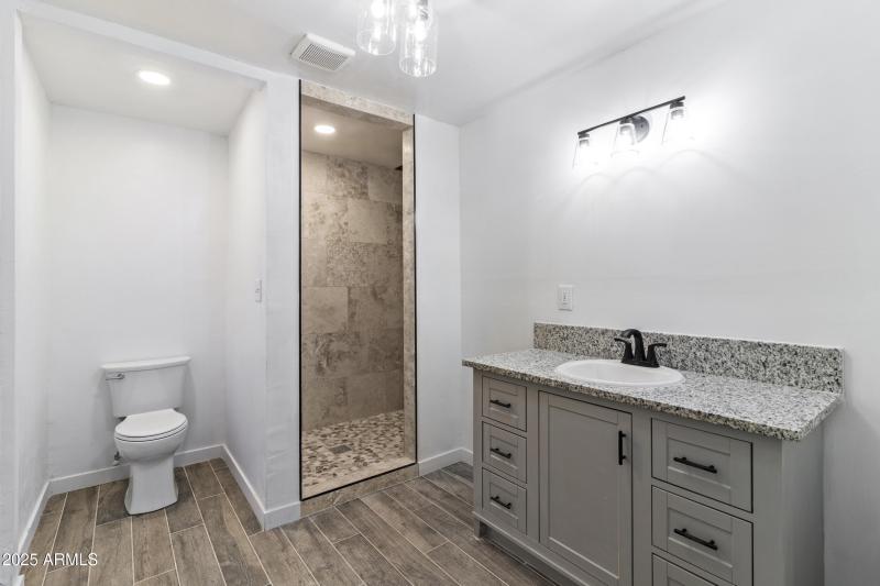 16_8815 n 30th ave phoenix az 16