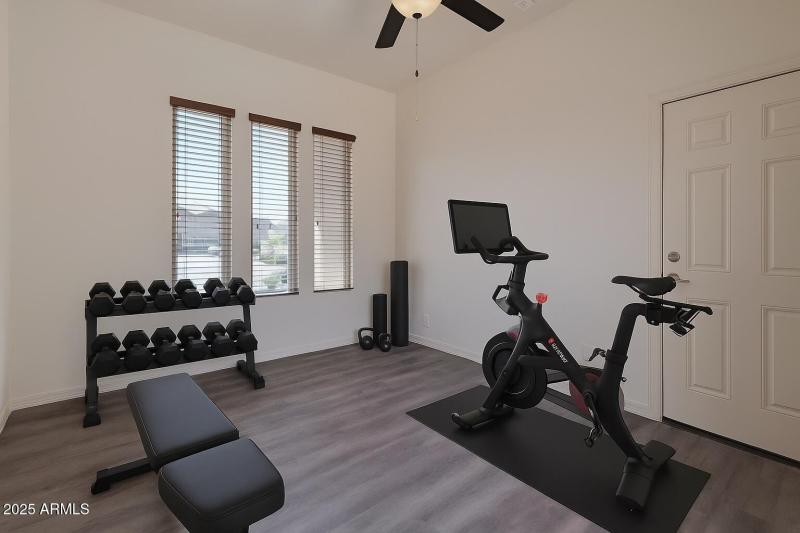 ChatGPT Image Sep 18, 2025 at 04_10_51 P