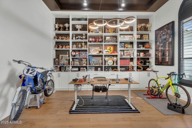 23-web-or-mls-Scorpio-21