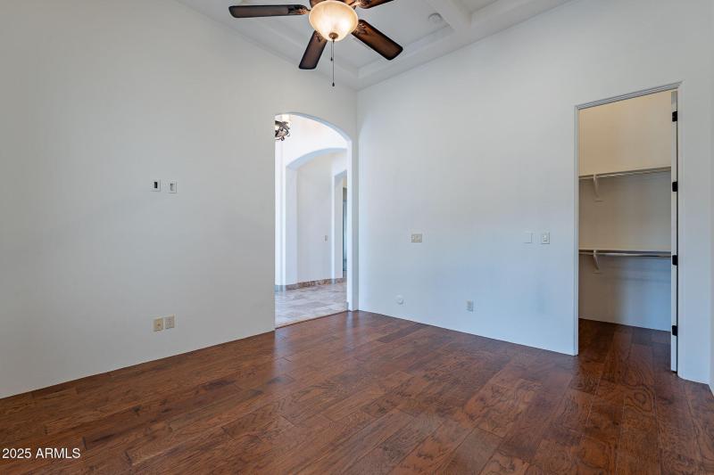 50-web-or-mls-Hombre-26