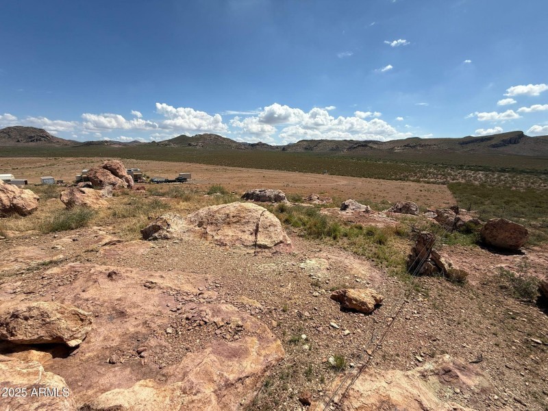 4cb3c9e4-37e8-4cc3-9718-5c4e5ac8b151 2