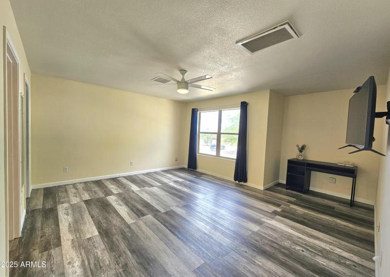 Upstairs Primary bedroom