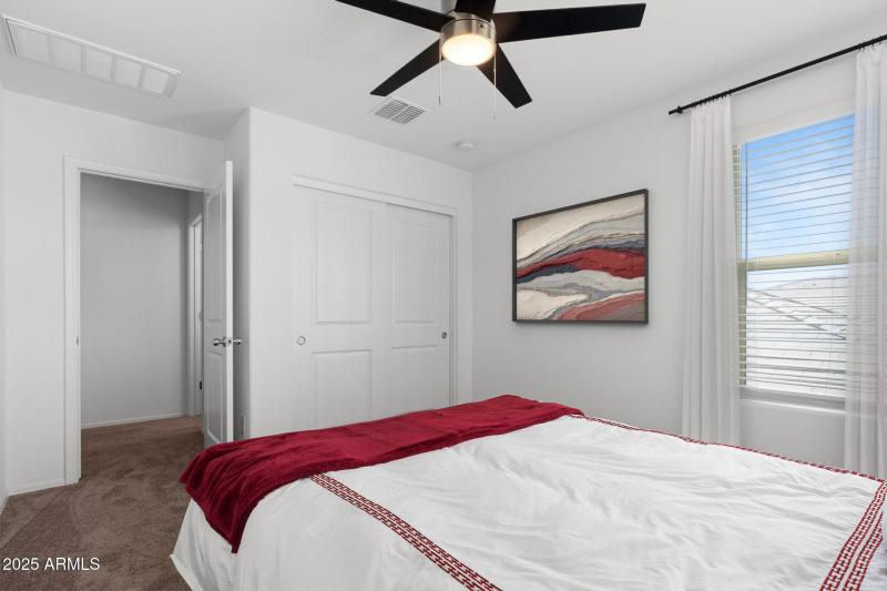 1757882417442874349_1