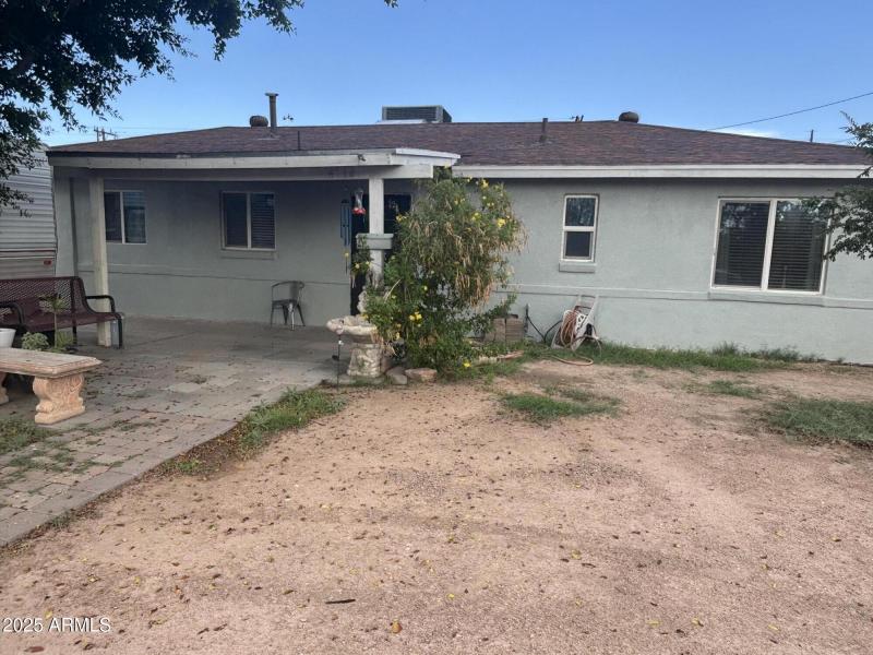 4718 E. Pierce St.#1