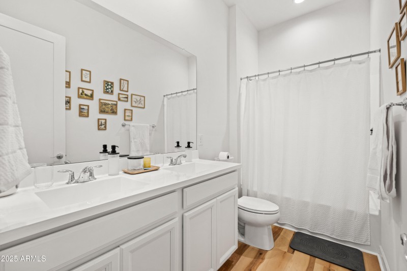 7a guest bathroom