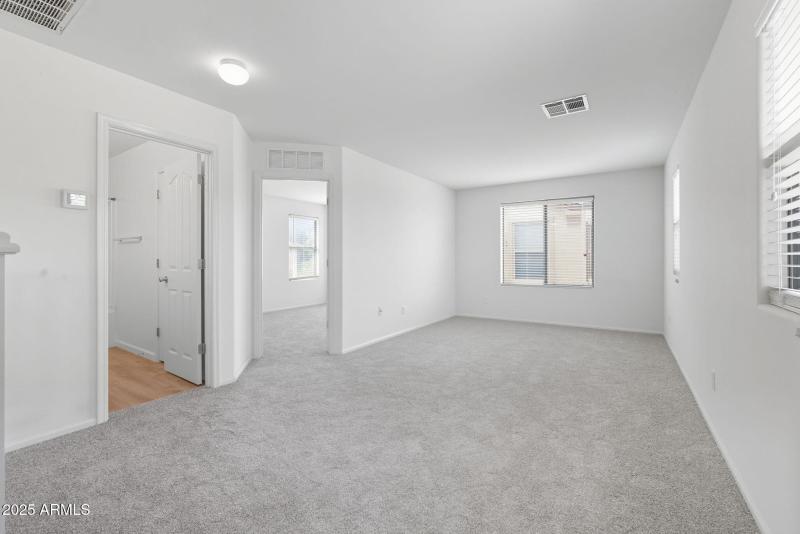 20-web-or-mls-389A1107 Ruben Ortiz