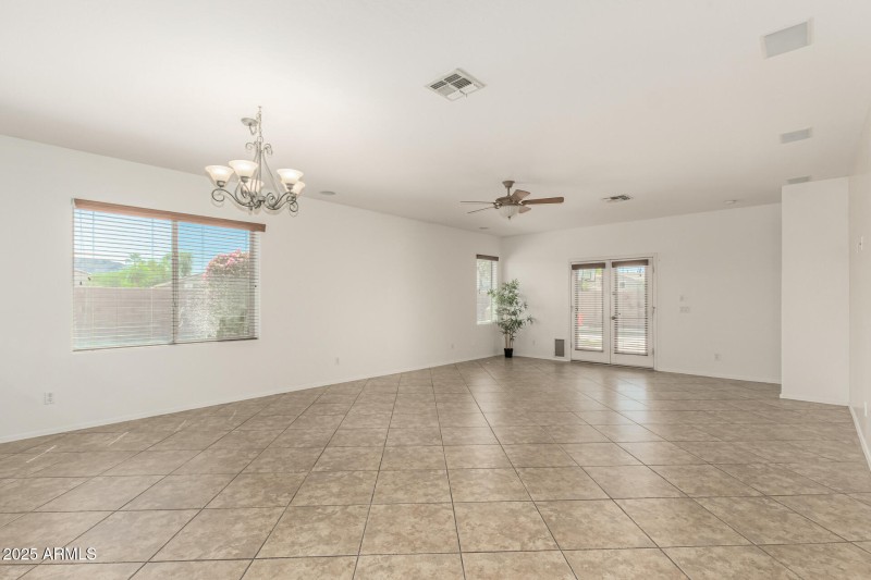 11 - South View 7048