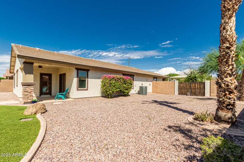 38 - South View 7048