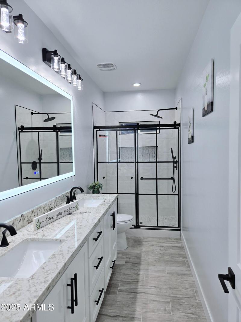 20250918_183916-VSCO