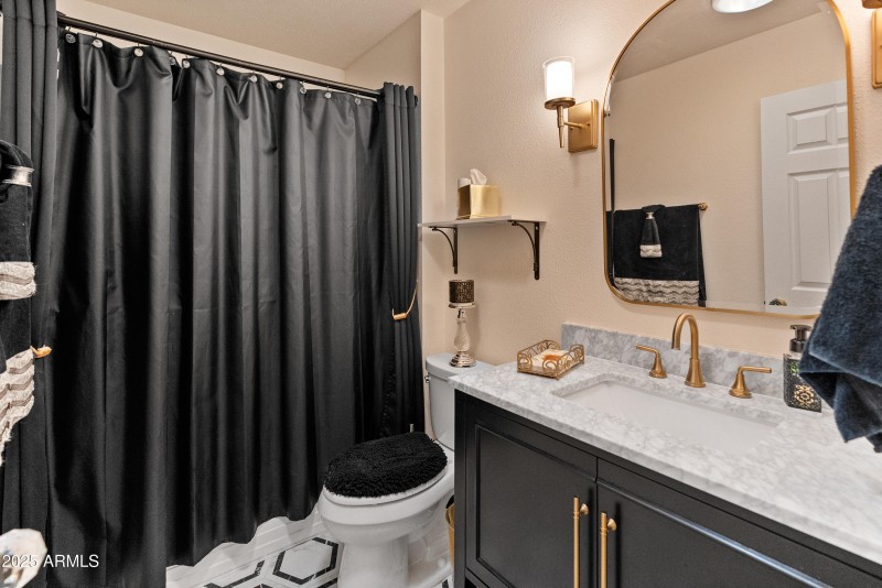 10229 W Bolivar Dr-3