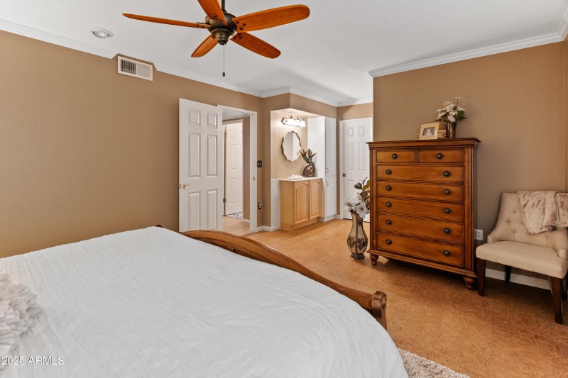 10229 W Bolivar Dr-5