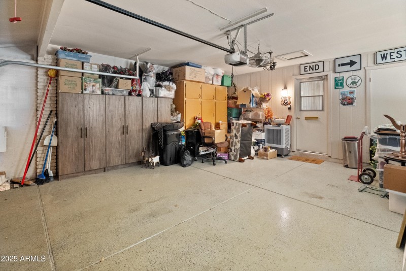 10229 W Bolivar Dr-25