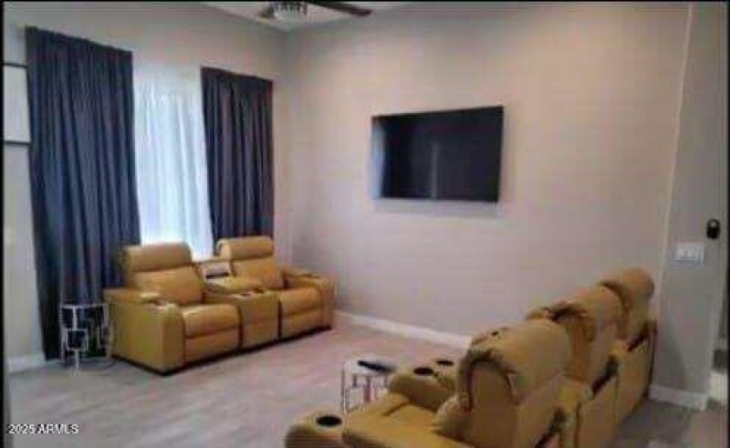 -1261336219324067767