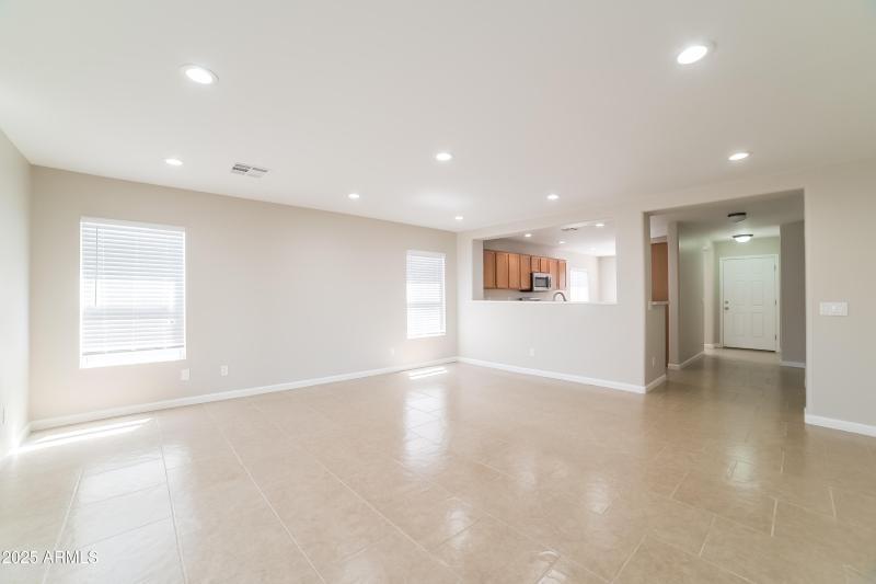 1015459.22650 W Pima St - Living Room