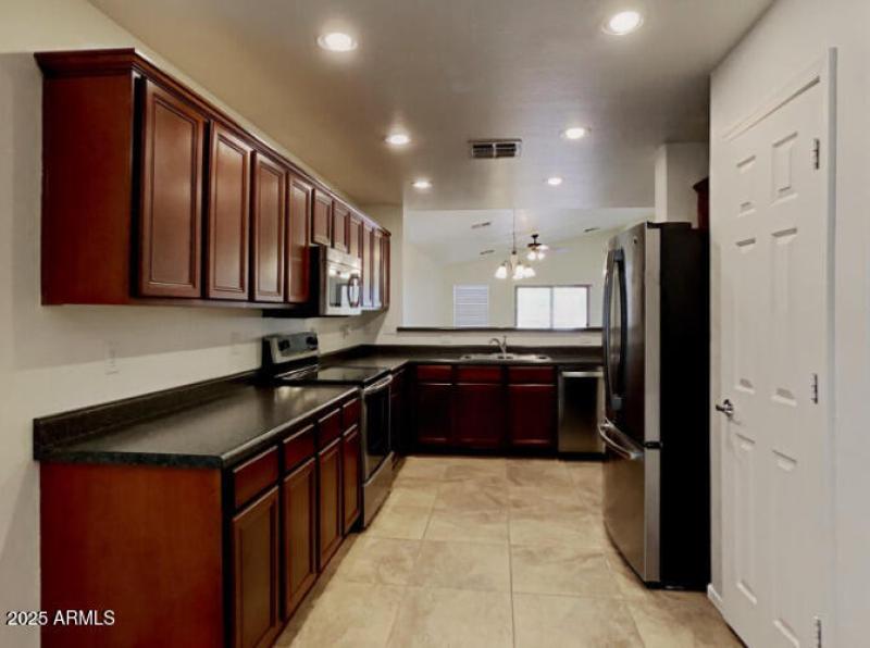 1005868.19417 N Sandalwood Drive_1