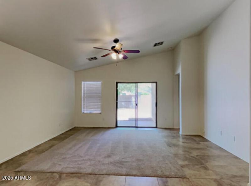 1005868.19417 N Sandalwood Drive_4