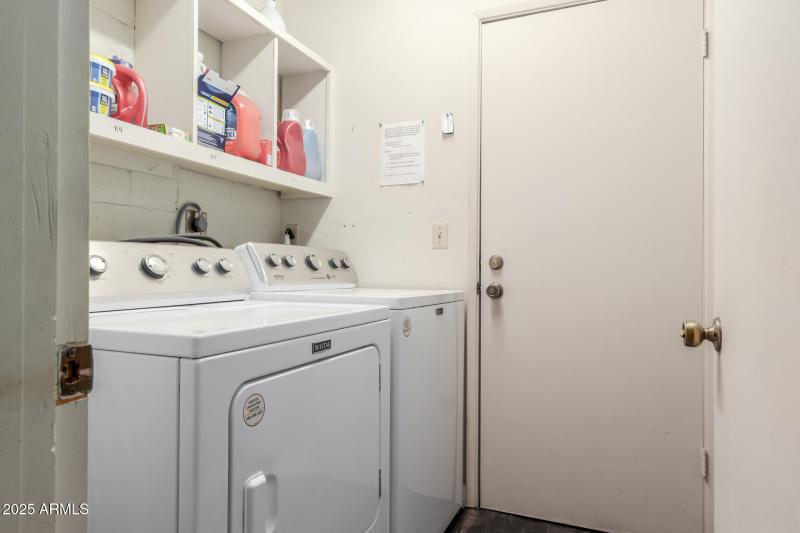 27 Laundry Room