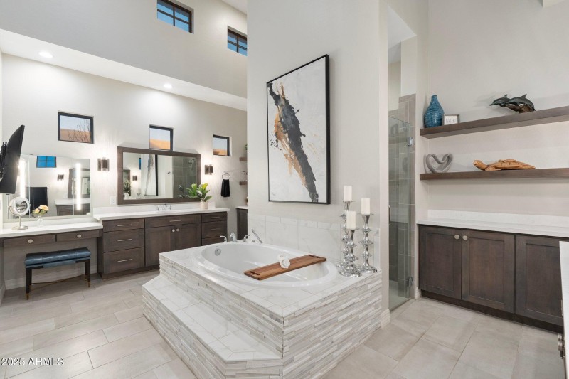 84-web-or-mls-DSC08884