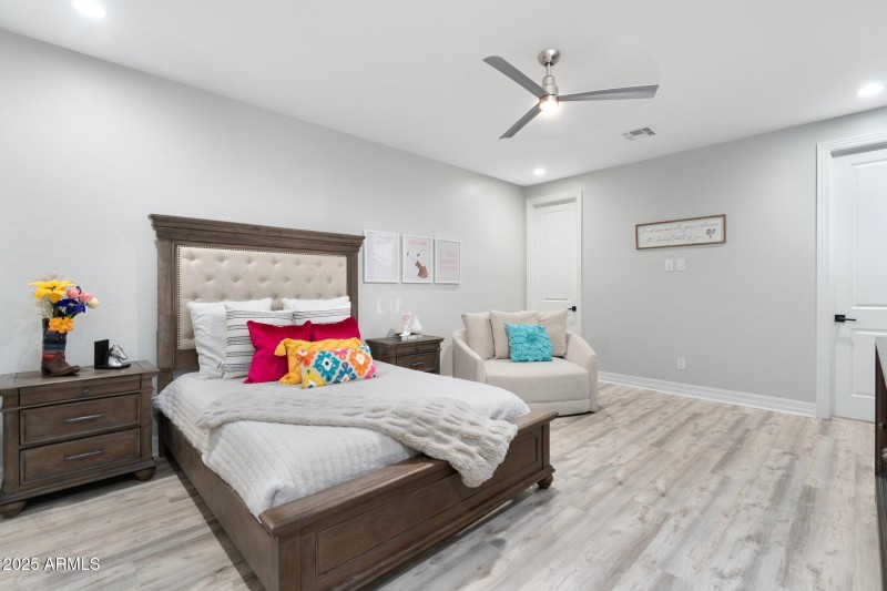 28-web-or-mls-DSC08563