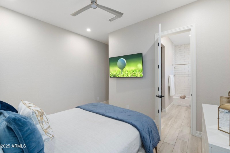 66-web-or-mls-DSC08805 copy