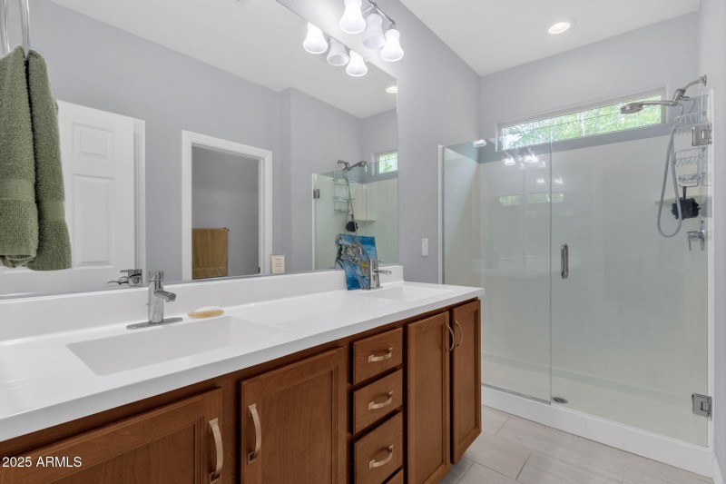 29-web-or-mls-10830-e-topaz-ave