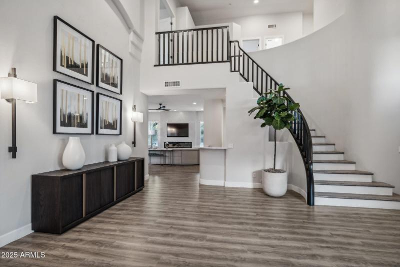 104-web-or-mls-6414-e-monte-cristo-ave