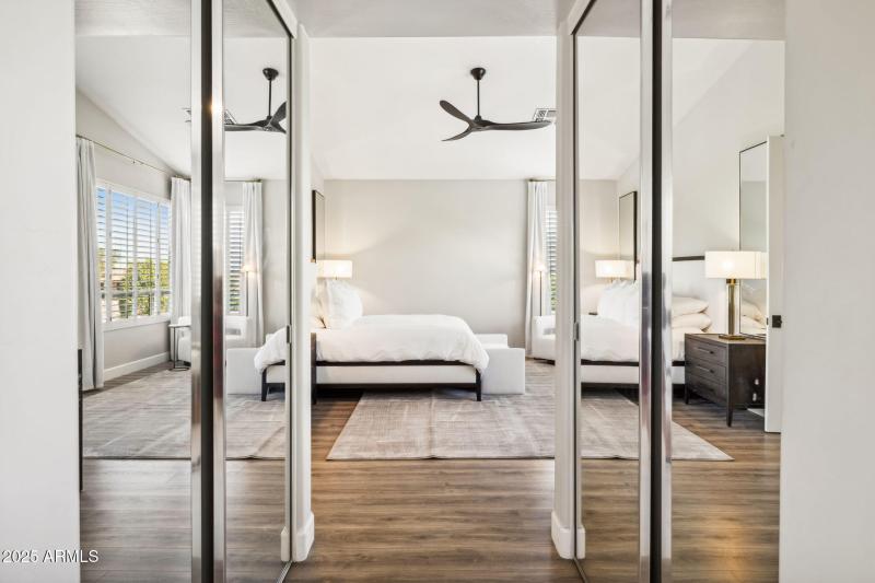 35-web-or-mls-6414-e-monte-cristo-ave