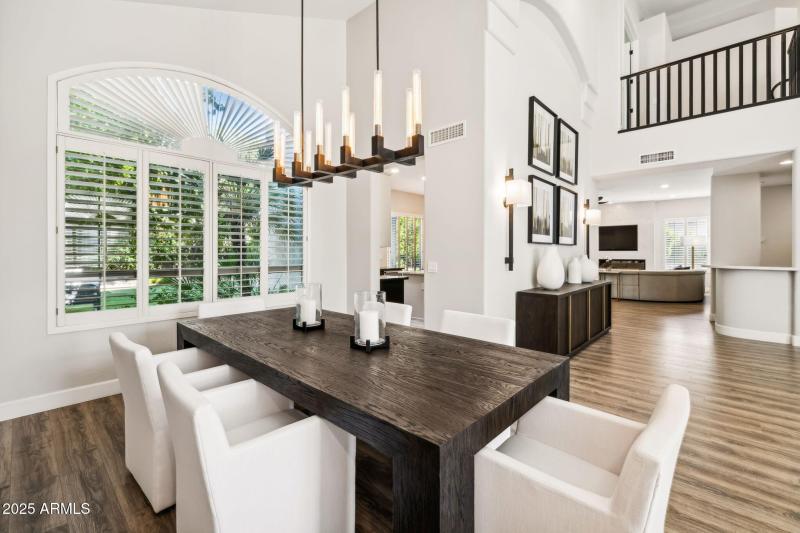 15-web-or-mls-6414-e-monte-cristo-ave