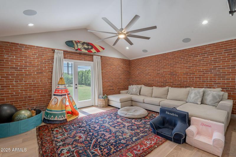 44-web-or-mls-Weldon-44