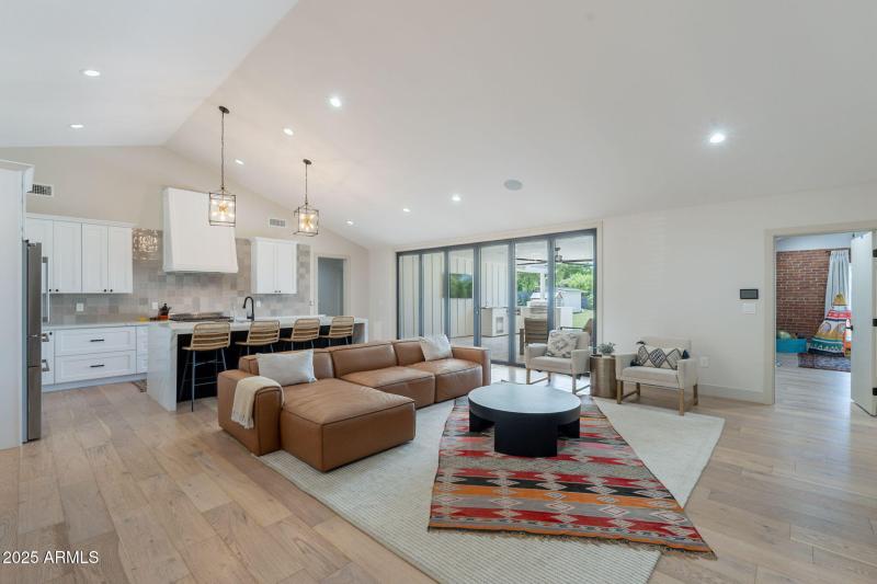 12-web-or-mls-Weldon-12