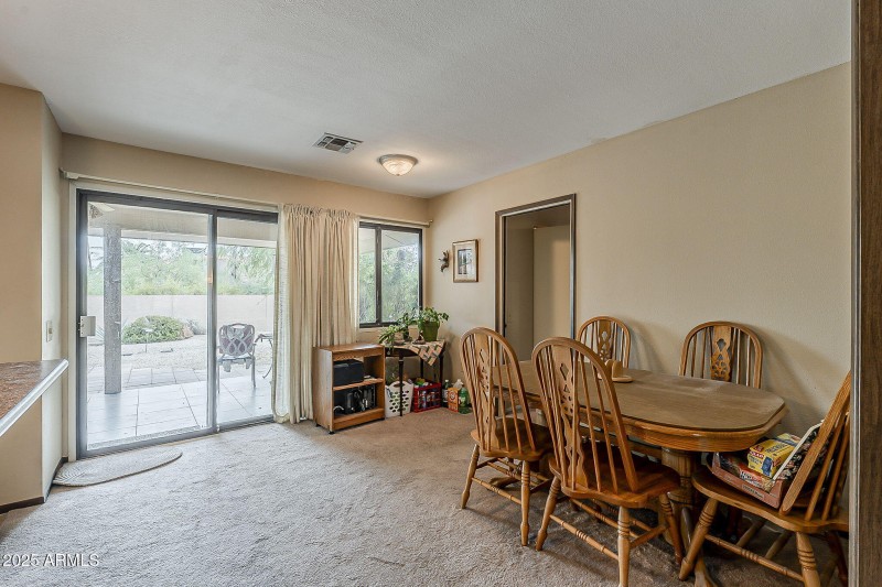 10-web-or-mls-Blue Bonnet-10