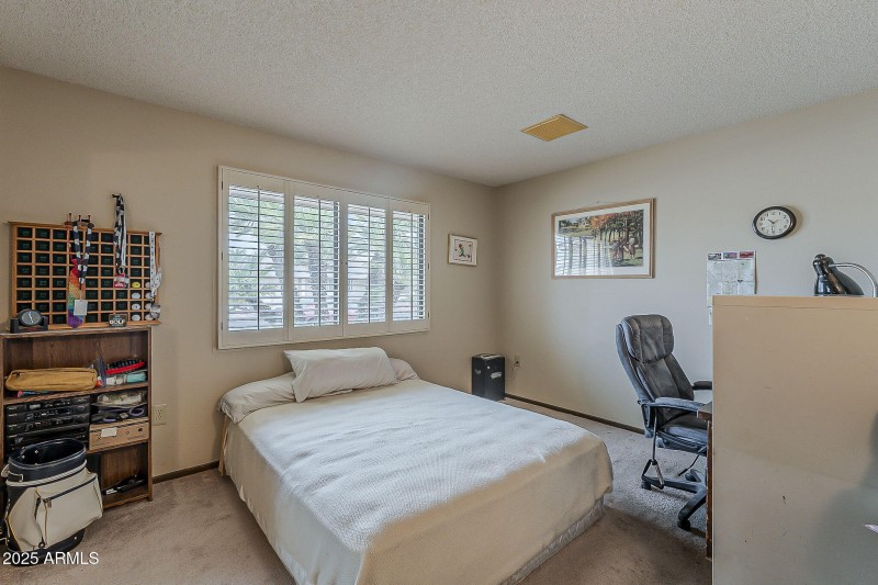 26-web-or-mls-Blue Bonnet-26