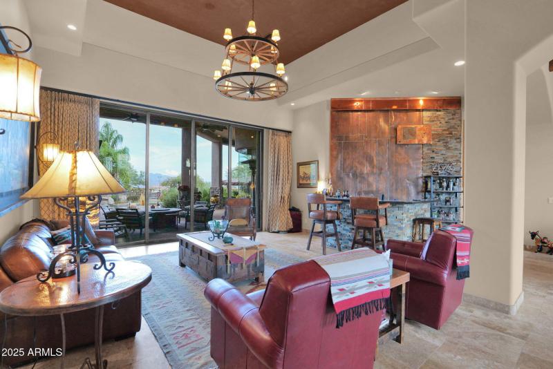 Luxury front rm ranch-inspired front rm