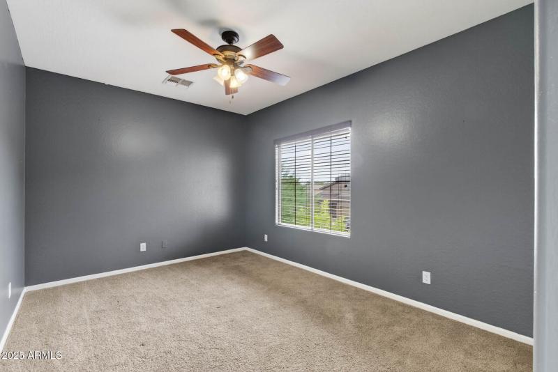 101_6858_W_Peak_View47_mls