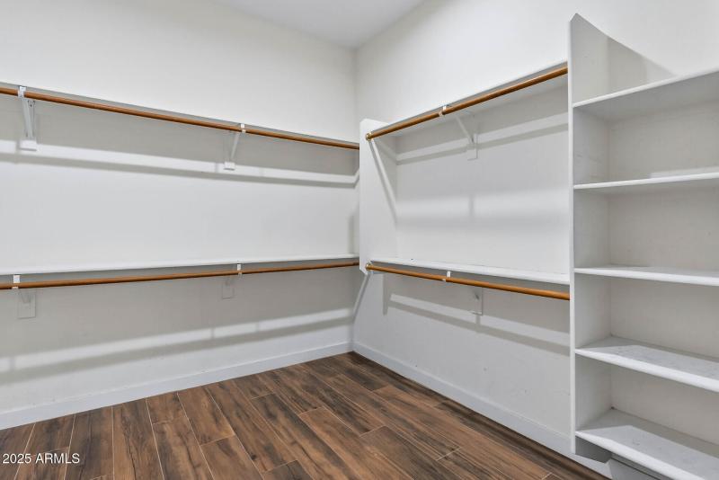 78_6858_W_Peak_View24_mls