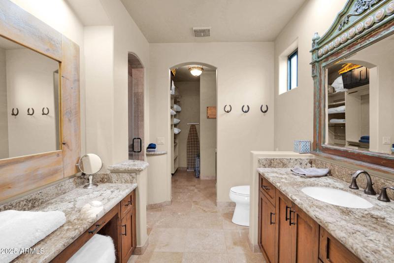 Huge apartment full bathroom