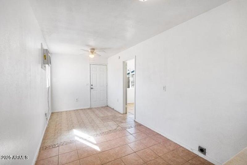 414 1/2 W 9th ST, Casa Grande