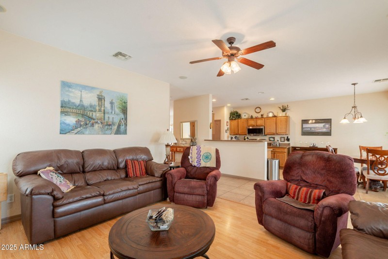 9-web-or-mls-Rolling-9