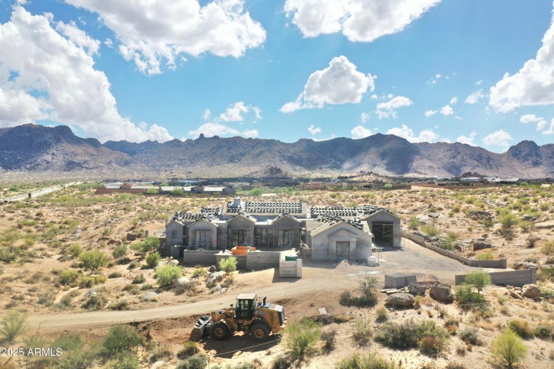 F51F35FC7EC3151ADF64C5C9BC42D899