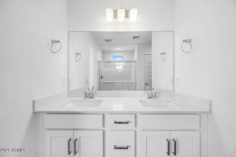 hj-az-phoenix-asante-vista-arlington-lot